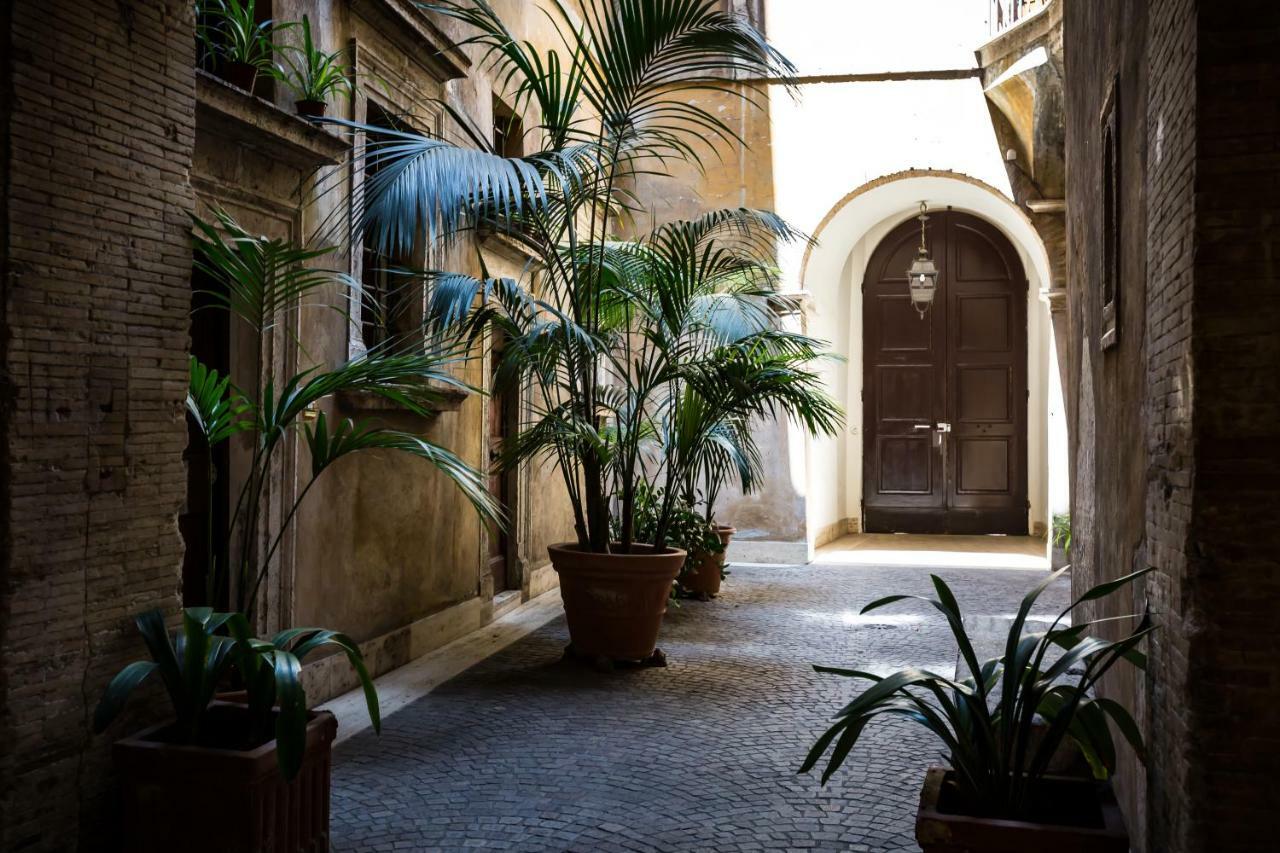 Avila Palace Piazza Navona Rome Exterior photo